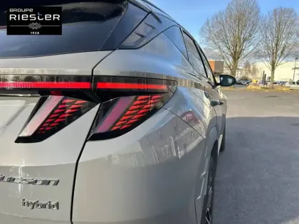 Photo 16 Hyundai Tucson  1.6 T-GDI 230 Hybrid BVA6