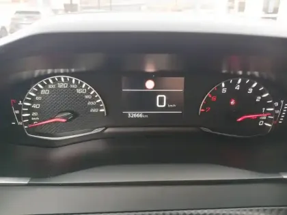 Photo 51 Peugeot 208  PureTech 75 S&S BVM5