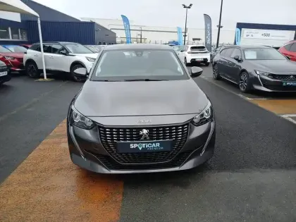 Photo 41 Peugeot 208  PureTech 75 S&S BVM5