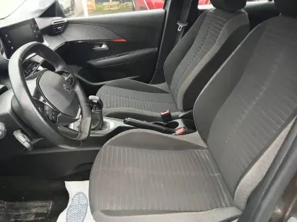 Photo 8 Peugeot 208  PureTech 75 S&S BVM5