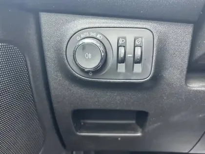 Photo 19 Opel Adam  1.4 Twinport 87 ch S/S