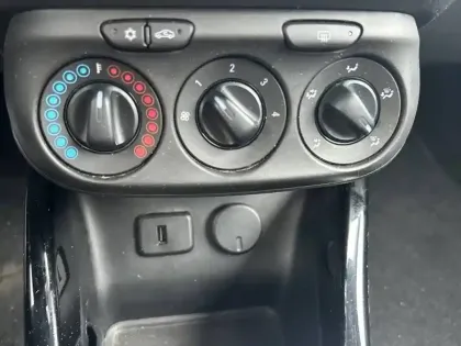 Photo 14 Opel Adam  1.4 Twinport 87 ch S/S