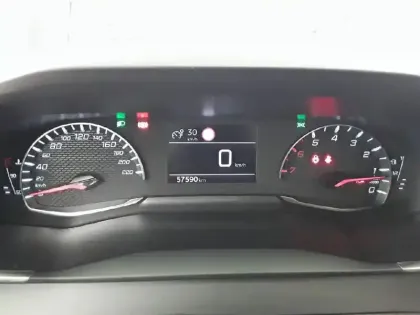 Photo 9 Peugeot 2008  PureTech 130 S&S BVM6