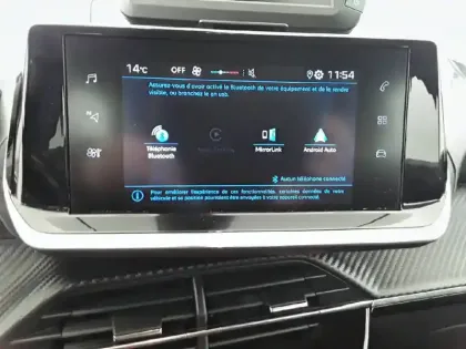 Photo 18 Peugeot 2008  PureTech 130 S&S BVM6