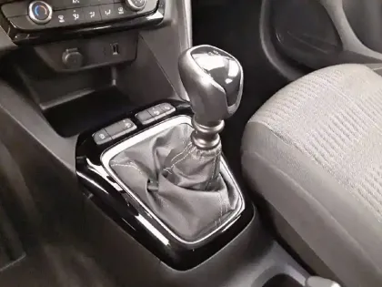 Photo 13 Opel Corsa  1.2 Turbo 100 ch BVM6