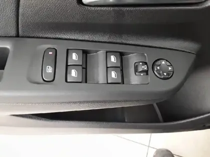 Photo 21 Opel Corsa  1.2 Turbo 100 ch BVM6