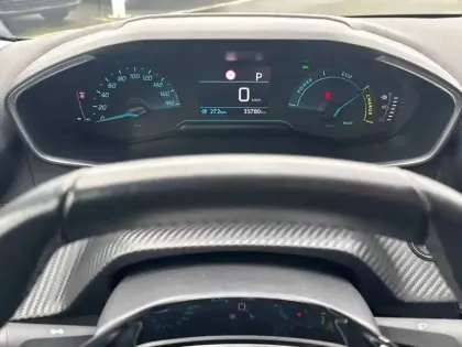 Photo 9 Peugeot 208  Electrique 50 kWh 136ch