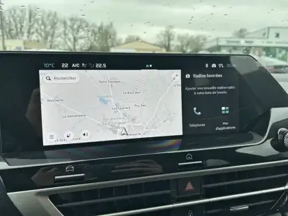 Photo 24 Citroën C4  Hybride 145 e-DCS6