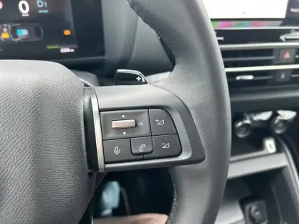 Photo 18 Citroën C4  Hybride 145 e-DCS6