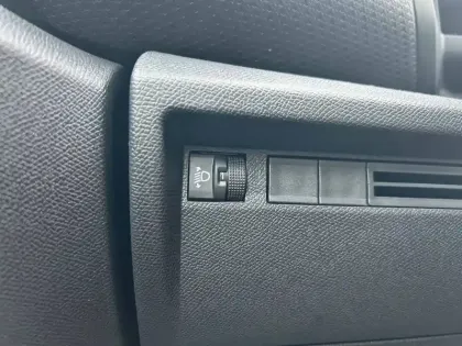 Photo 30 Citroën C4  Hybride 145 e-DCS6