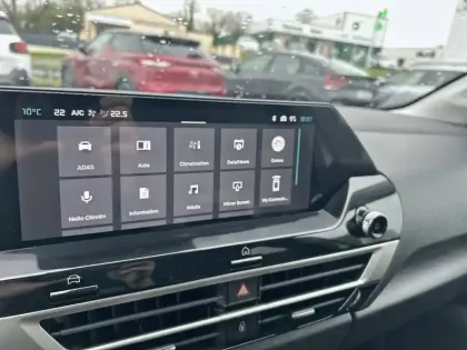 Photo 26 Citroën C4  Hybride 145 e-DCS6