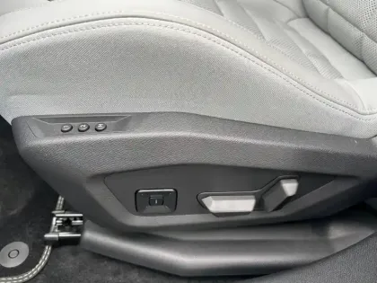 Photo 39 Citroën C5 aircross e- 210 autonomie confort