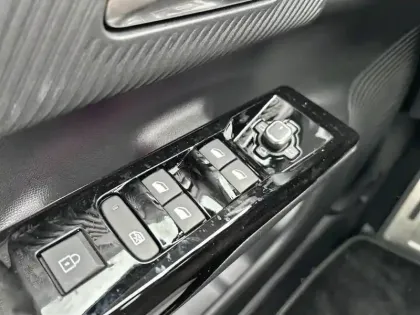 Photo 18 Citroën C5 aircross e- 210 autonomie confort