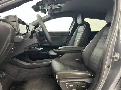 Photo 8 Renault Megane  E-Tech 220 ch autonomie confort GSR2