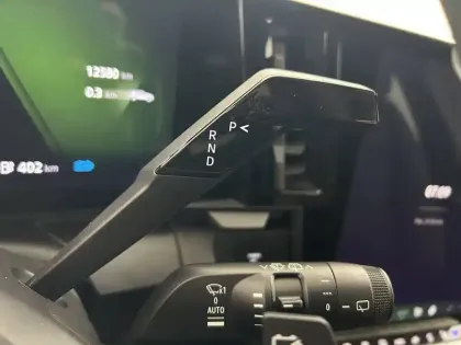 Photo 12 Renault Megane  E-Tech 220 ch autonomie confort GSR2