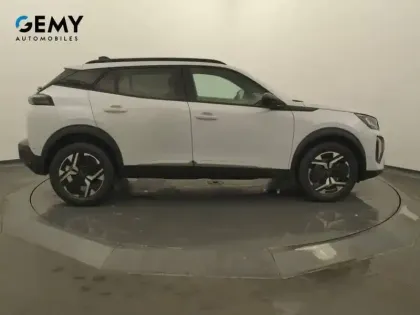 Photo 11 Peugeot 2008  Hybrid 136 e-DCS6