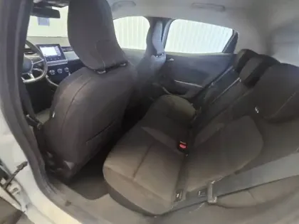 Photo 22 Renault Clio  Blue dCi 85