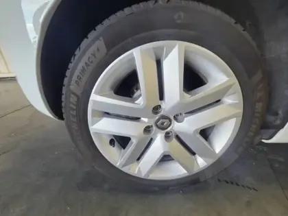 Photo 13 Renault Clio  Blue dCi 85