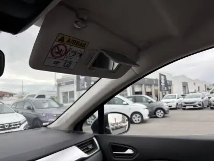 Photo 75 Renault Captur  E-Tech full hybrid 145