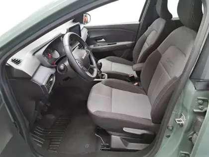 Photo 27 Dacia Jogger  ECO-G 100 7 places