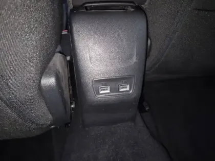 Photo 20 Peugeot 208  Electrique 50 kWh 136ch