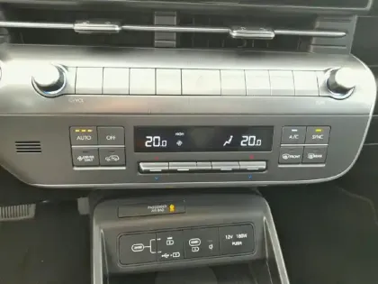 Photo 12 Hyundai Kona  Hybrid 129 Executive