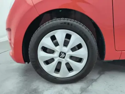 Photo 14 Citroën C1  VTi 72 S&S Feel