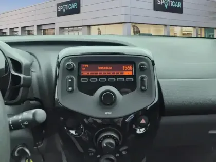 Photo 10 Citroën C1  VTi 72 S&S Feel