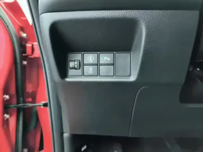 Photo 16 Honda Jazz  e:HEV 1.5 i-MMD Executive