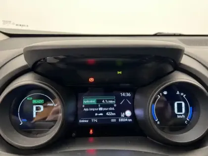 Photo 27 Toyota Yaris Hybride 1.5 HYBRID 116H DYNAMIC BUSINESS