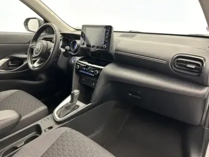 Photo 23 Toyota Yaris Hybride 1.5 HYBRID 116H DYNAMIC BUSINESS