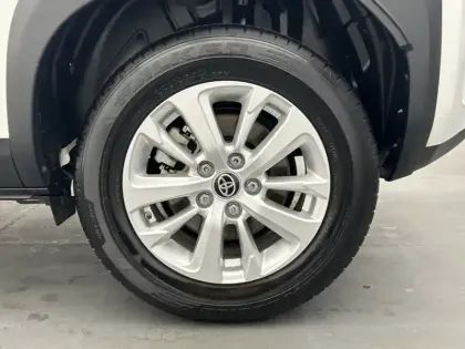 Photo 8 Toyota Yaris Hybride 1.5 HYBRID 116H DYNAMIC BUSINESS