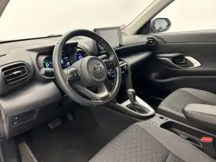 Photo 18 Toyota Yaris Hybride 1.5 HYBRID 116H DYNAMIC BUSINESS