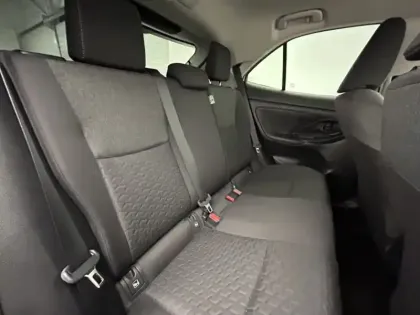 Photo 25 Toyota Yaris Hybride 1.5 HYBRID 116H DYNAMIC BUSINESS