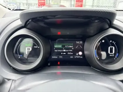 Photo 22 Toyota Yaris Hybride 116h Design