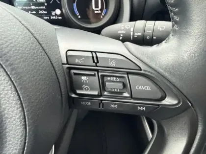 Photo 17 Toyota Yaris Hybride 116h Design