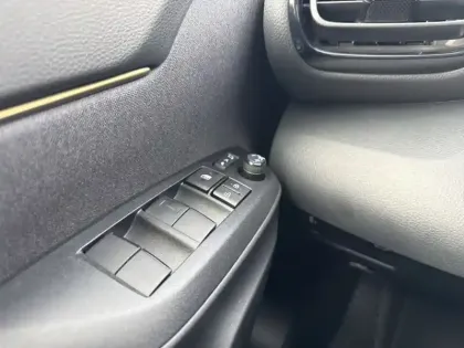 Photo 17 Toyota Yaris Hybride 116h Trail