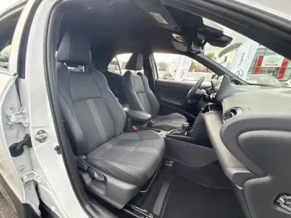 Photo 11 Toyota Yaris Hybride 116h Trail