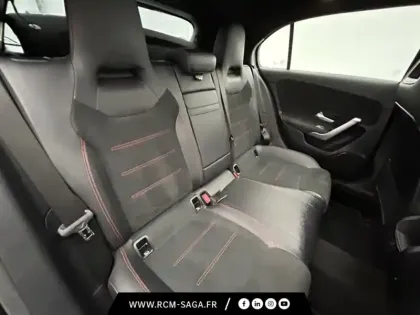 Photo 21 Mercedes Classe A 200 d AMG Line