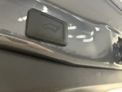 Photo 22 Toyota Rav4 Hybride 2WD 218ch Lounge