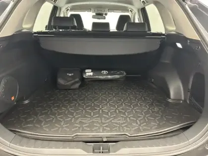 Photo 9 Toyota Rav4 Hybride 2WD 218ch Lounge