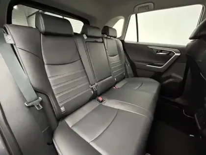 Photo 25 Toyota Rav4 Hybride 2WD 218ch Lounge