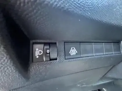 Photo 27 Peugeot 2008 II 1.2 PT 130 S&S ALLURE BUSINESS