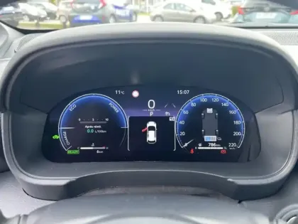 Photo 15 Toyota Yaris Hybride 130H 2WD TRAIL PACK TECH MY25 C