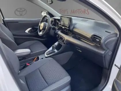 Photo 14 Toyota Yaris Hybride 116h Design NG