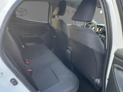 Photo 13 Toyota Yaris Hybride 116h Design NG