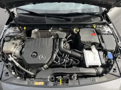 Photo 27 Mercedes Classe A Gén. IV (W177) Ph1 AMG Line 5