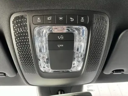 Photo 25 Mercedes Classe A Gén. IV (W177) Ph1 AMG Line 5