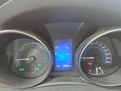 Photo 12 Toyota Auris Gén. II Ph2 NG Collection 5