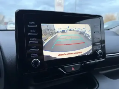 Photo 12 Toyota Yaris Hybride 116h Dynamic